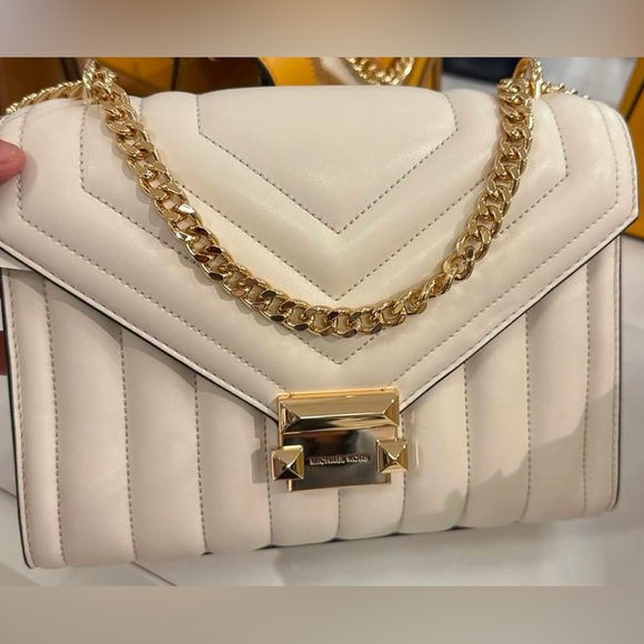 MICHAEL KORS - Whitney Small Quilted Leather Convertible Shoulder Bag Leather - Picture 4 of 4